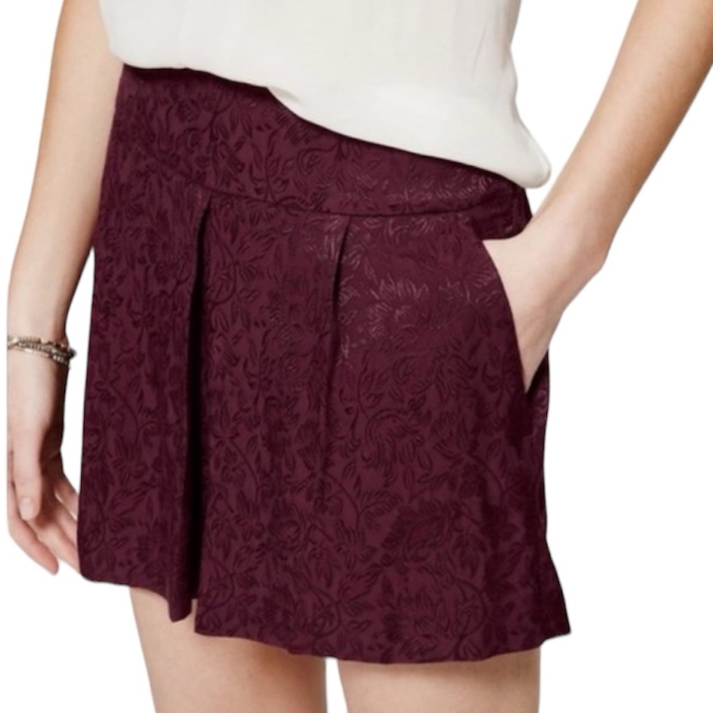 Ann Taylor Loft Rose Jacquard Skort Shorts EUC sz 2